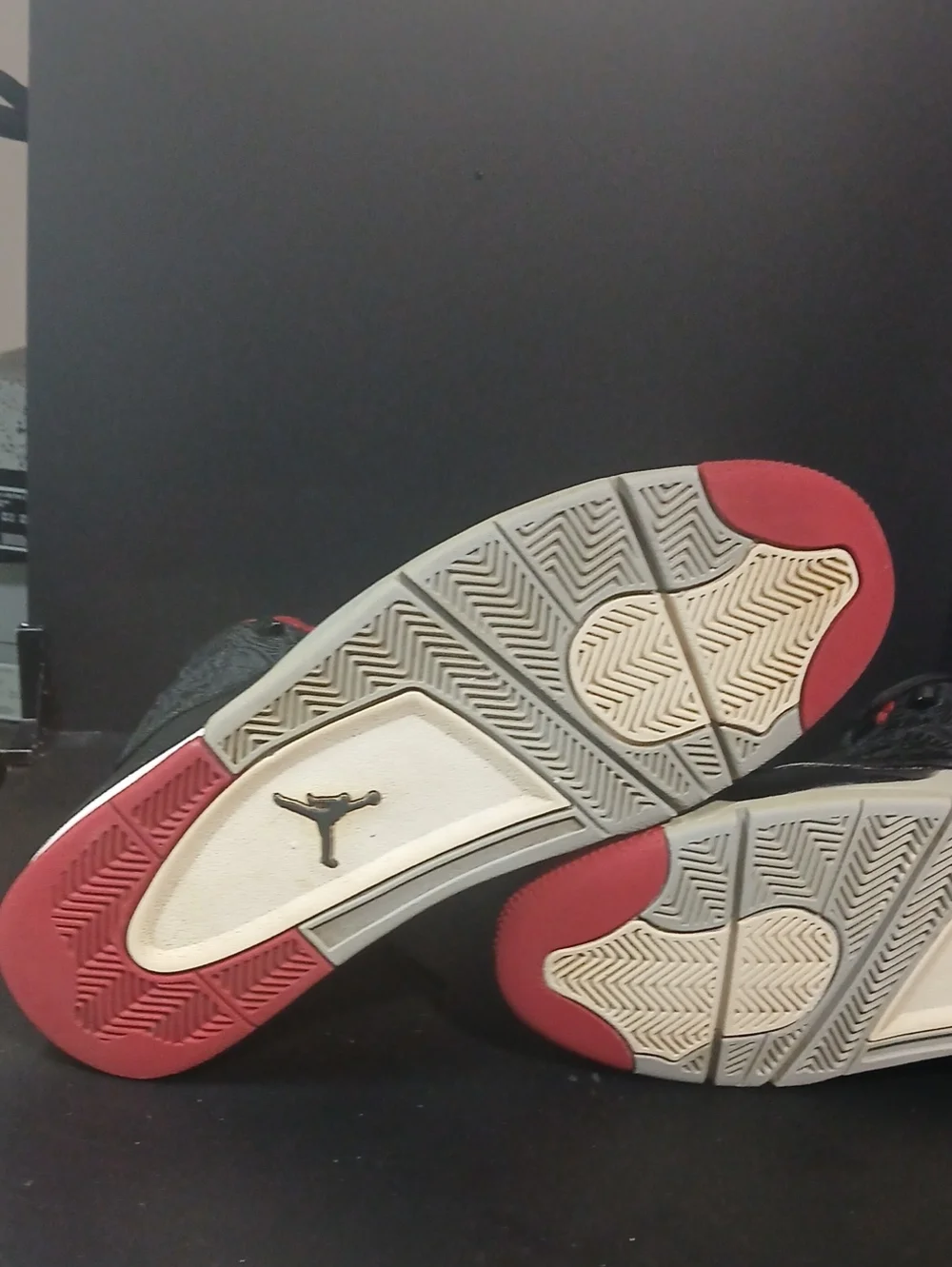 Jordan dub zero